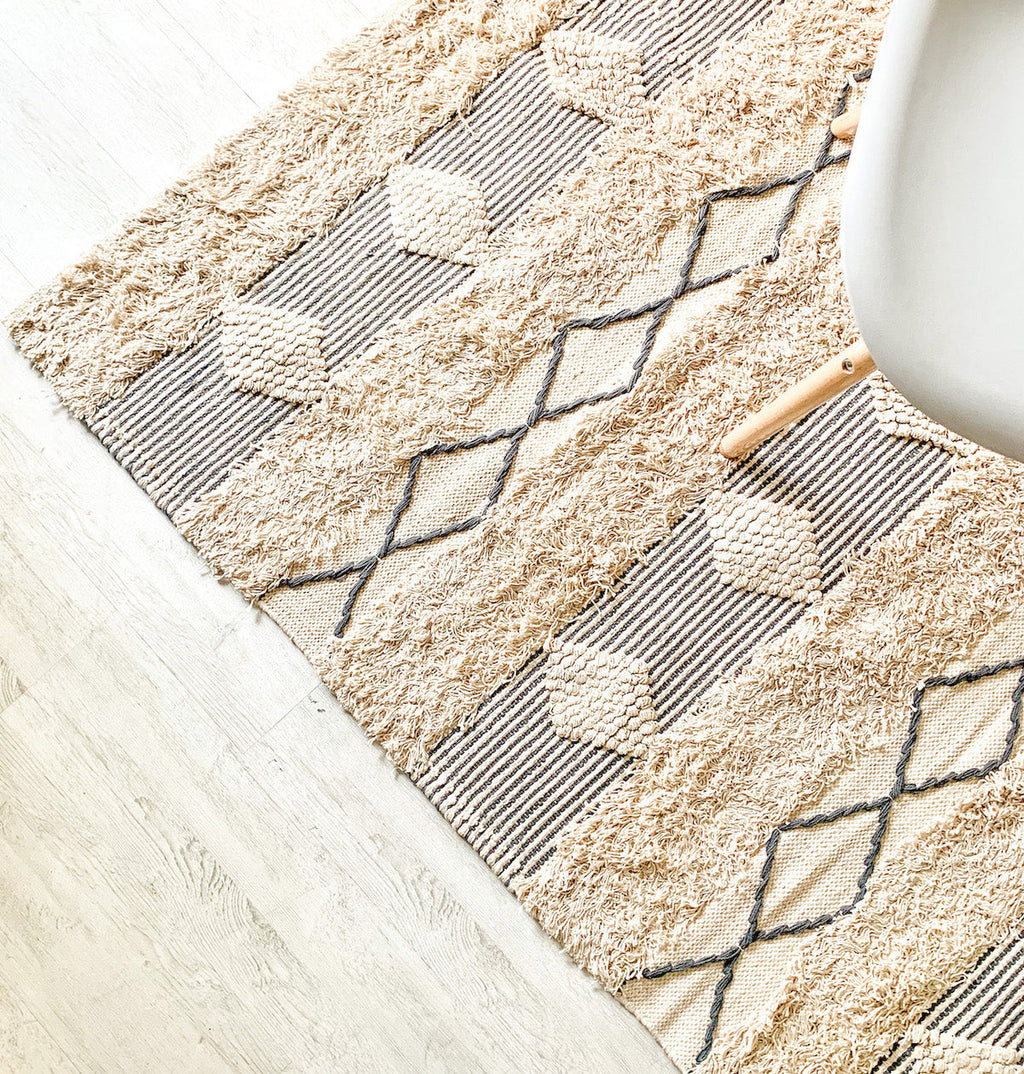BOHO Harper Handwoven Rug - White & Grey Nestasia