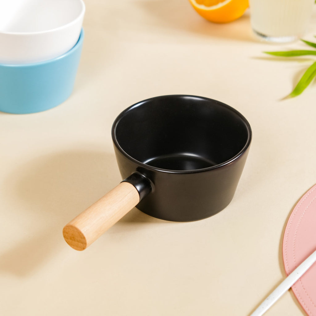 Ceramic Bowl With Handle Black 450 ml Nestasia