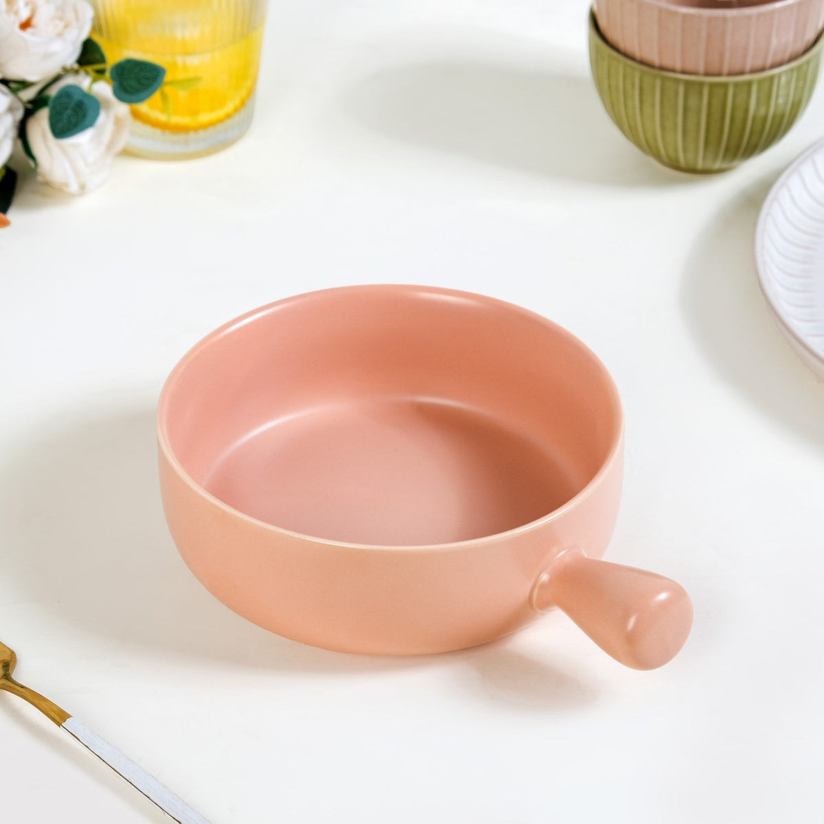 Peach Ceramic Bowl With Handle 700ml Nestasia
