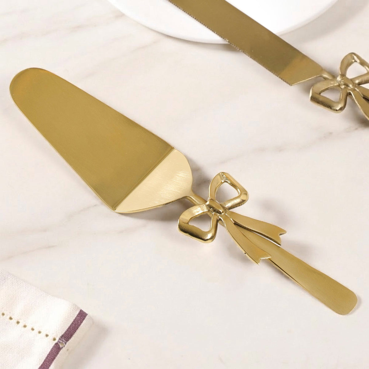 Bowmance Cake Knife And Server Set Of 2 Nestasia