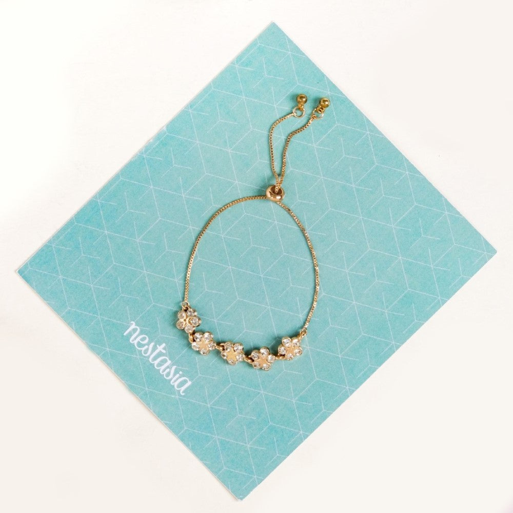 Blingy Stone Flower Charm Bracelet For Women Nestasia