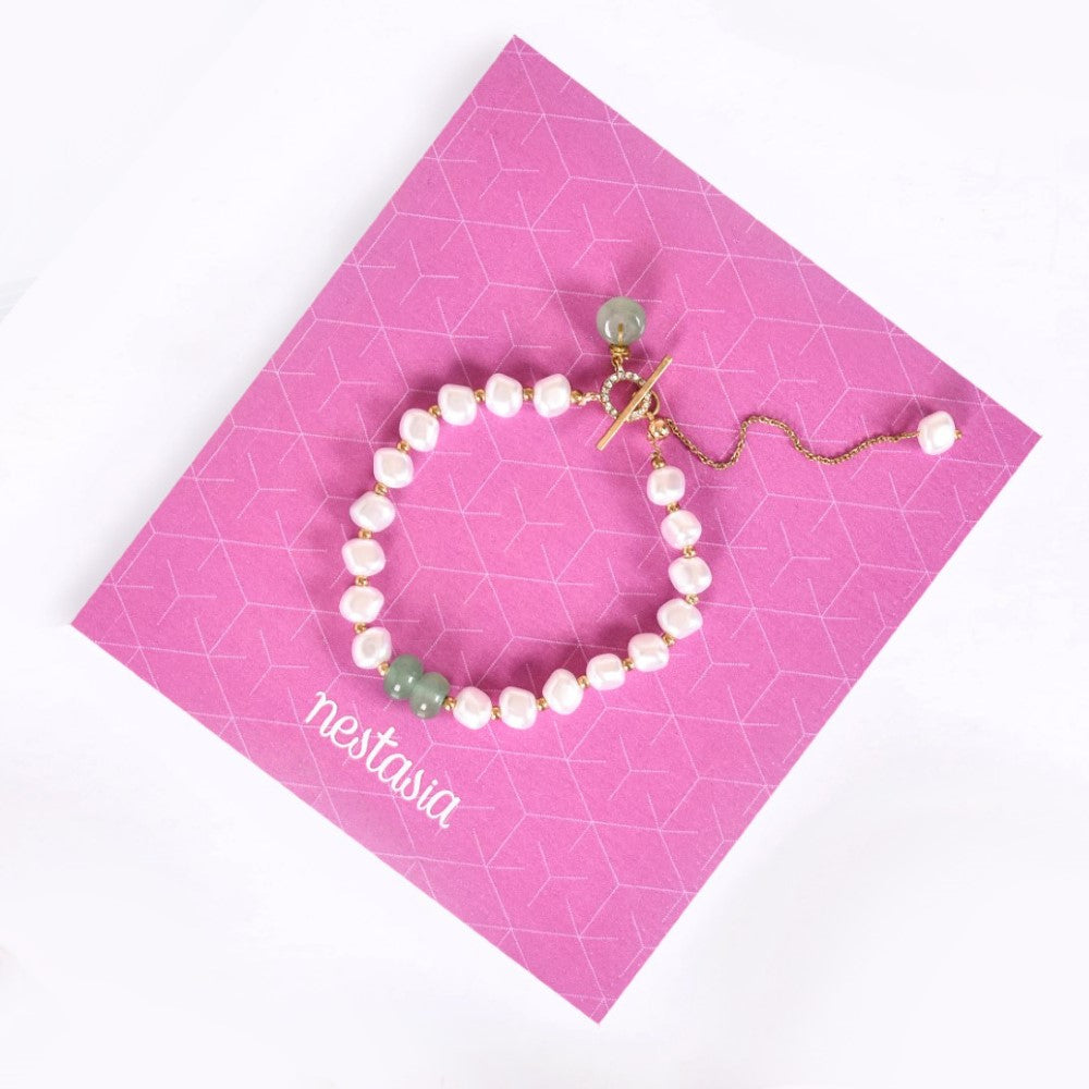 Faux Pearl And Jade Charm Bracelet Nestasia