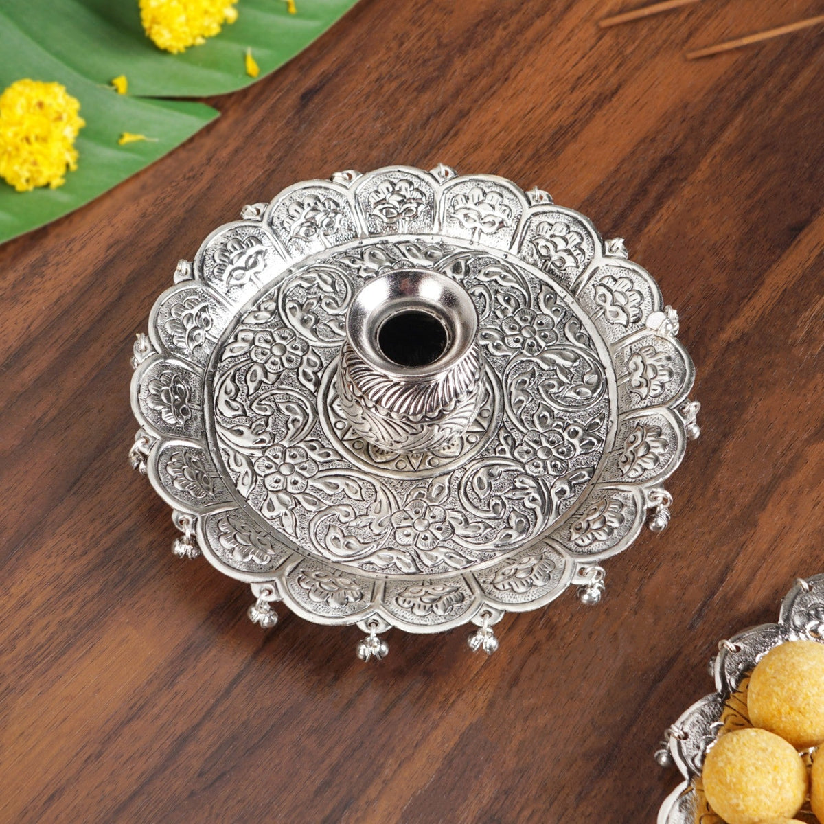 Embossed Brass Flower Pooja Thali And Kalash Set Nestasia