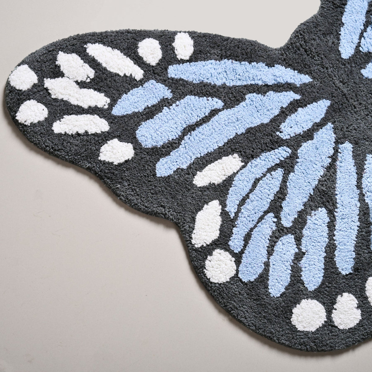 Butterfly Tufted Cotton Anti Slip Floor Mat 80x60cm Nestasia