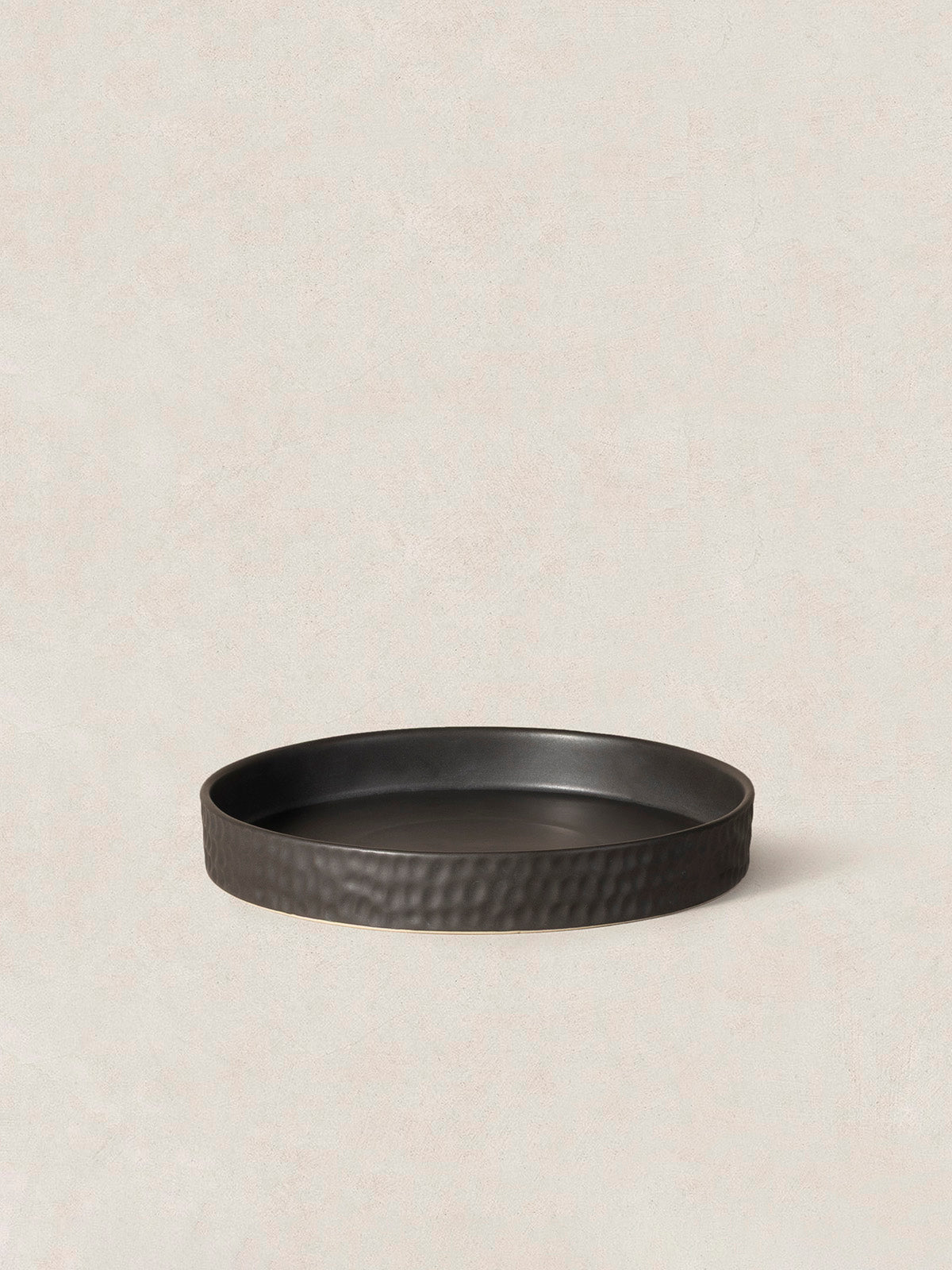True Black Dinnerware Set Contrast Living