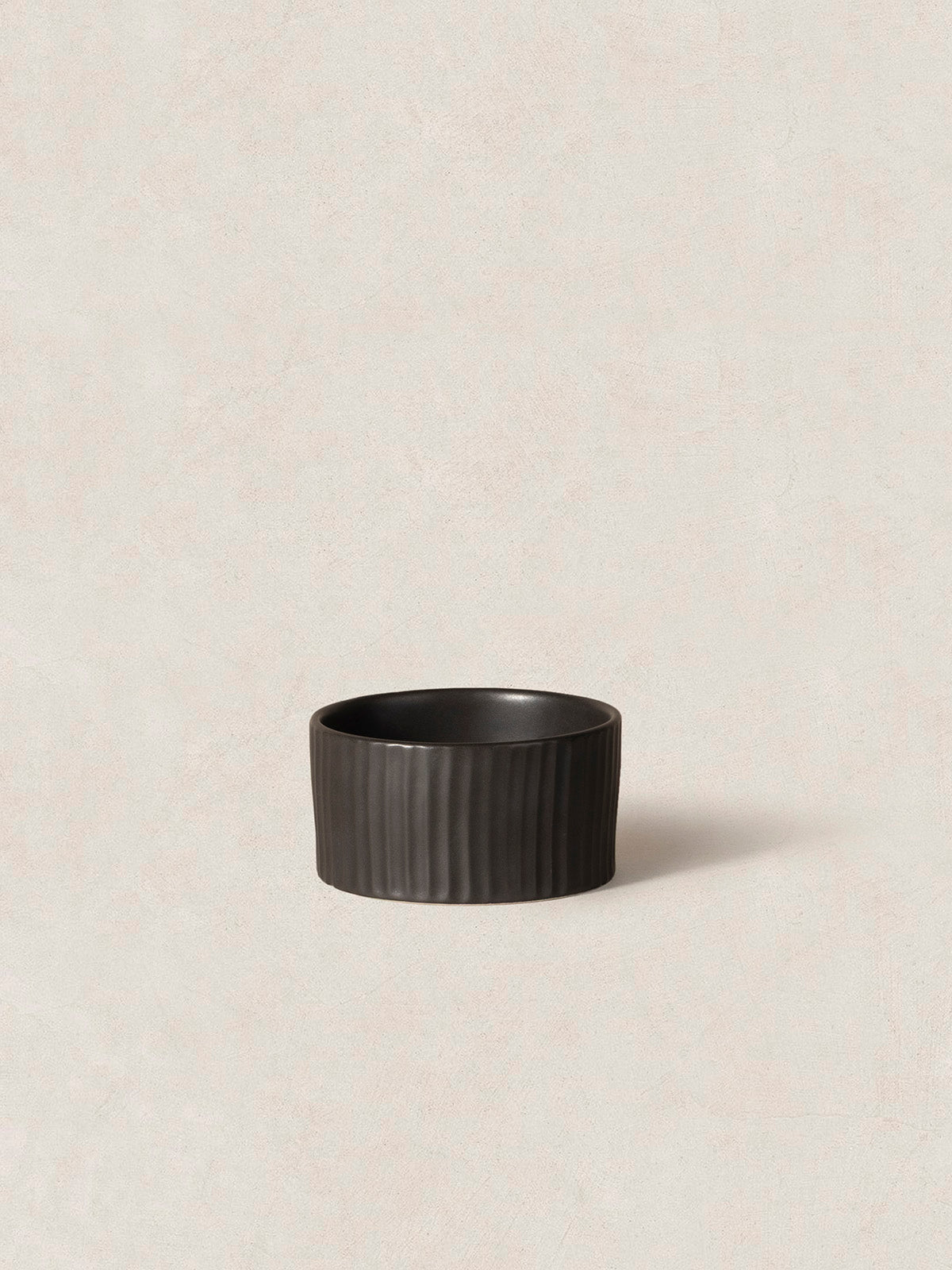 True Black Dinnerware Set Contrast Living