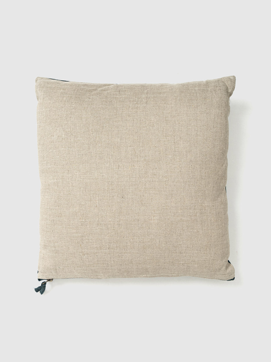 Samaila Cushion Covers with Filler Set of 2 Contrast Living