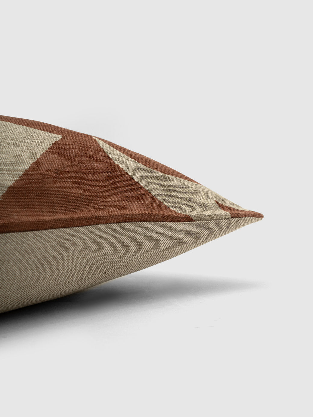 Eeklo Cushion Covers Set of 2 Contrast Living