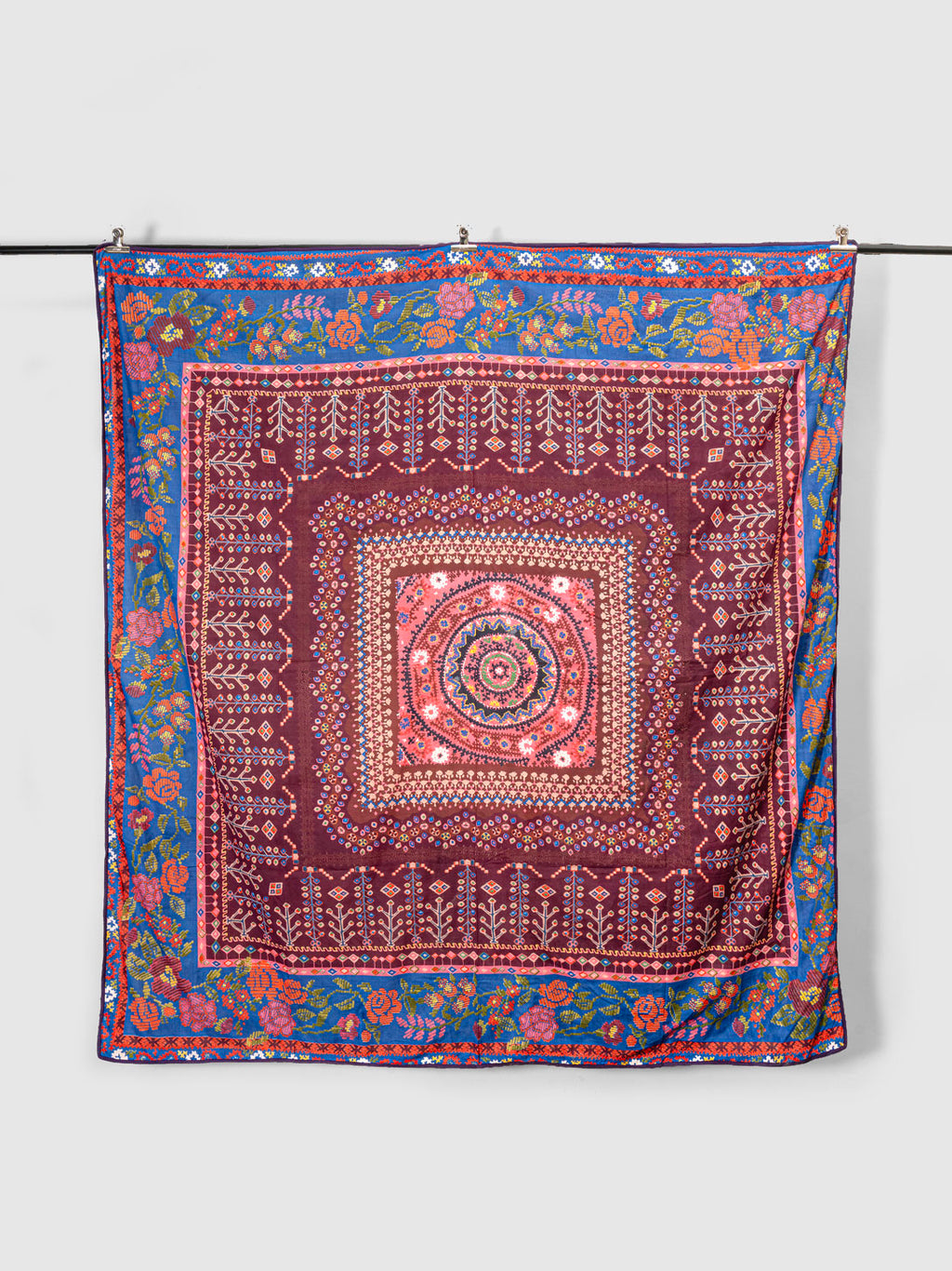 Revora Hand Block Printed Reversible Dohar Contrast Living