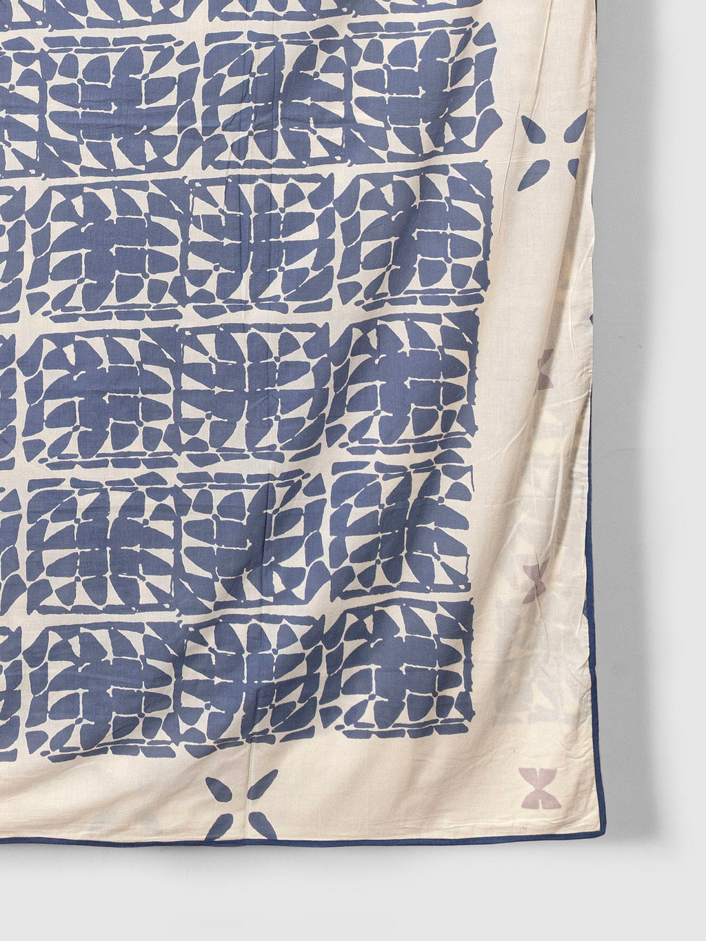 Calianne Hand Block Printed Dohar Contrast Living
