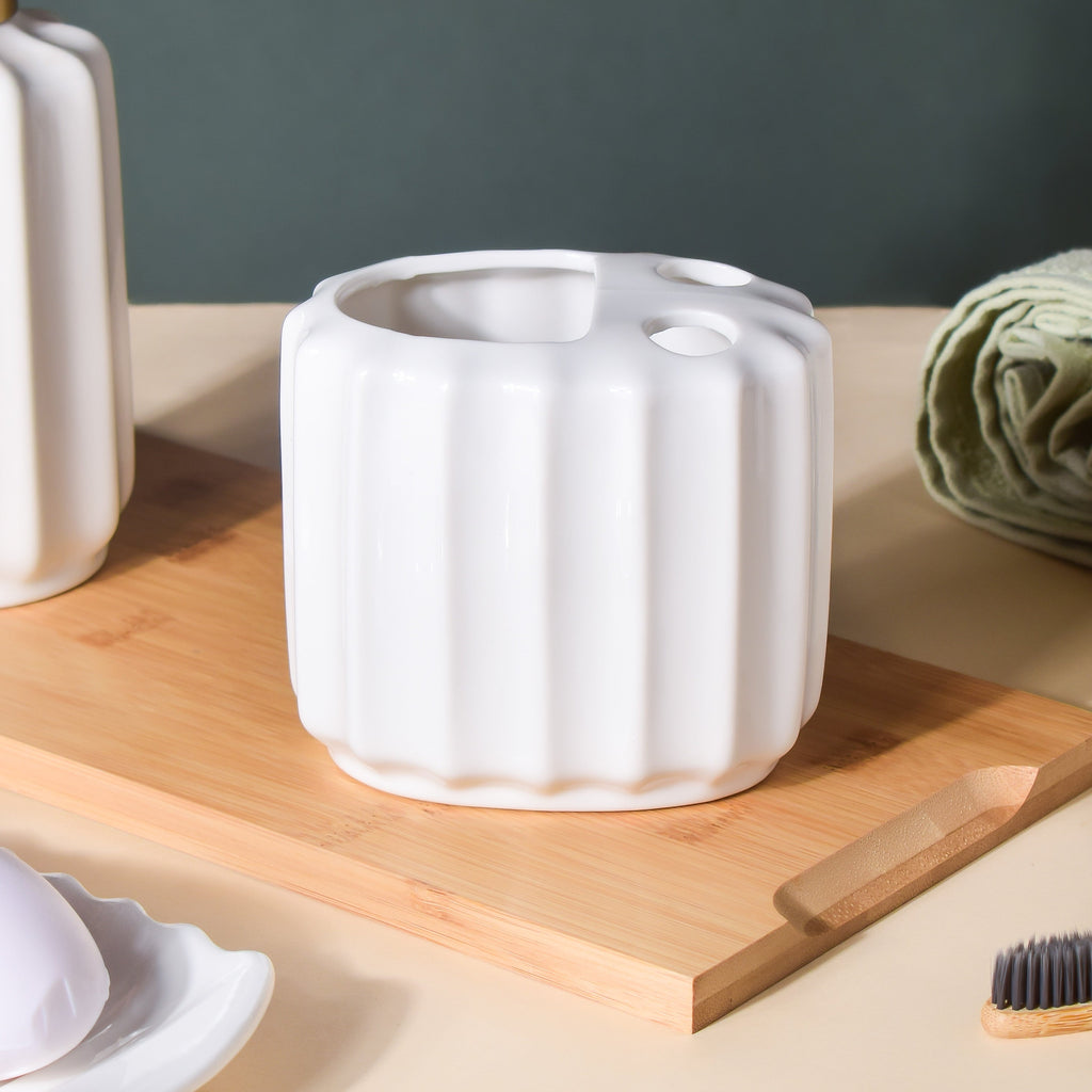 Seasalt White Bathroom Essentials Set Of 5 Nestasia