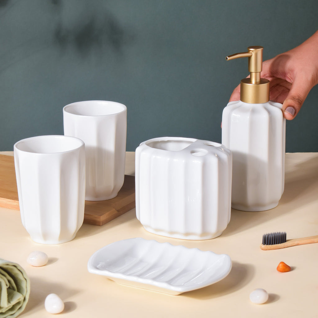 Seasalt White Bathroom Essentials Set Of 5 Nestasia