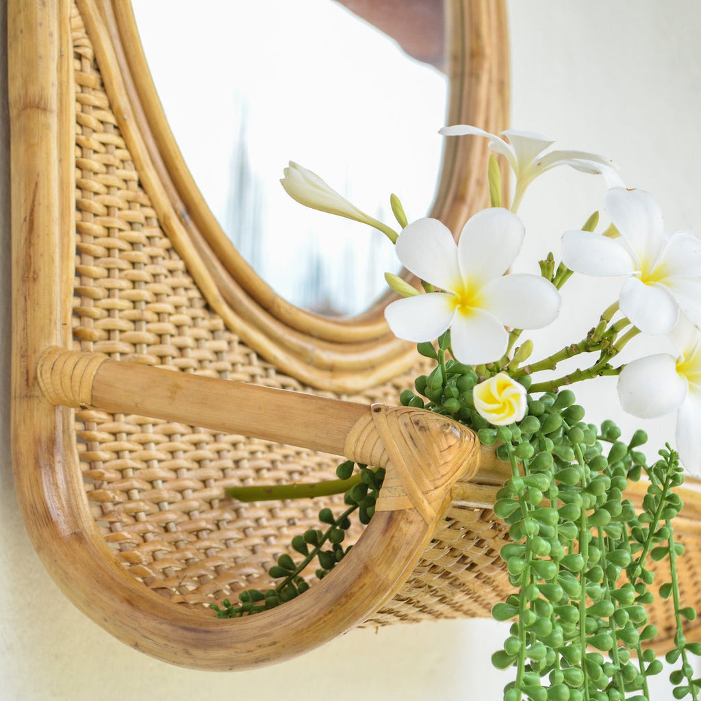 Cane Mirror with Shelf Nestasia