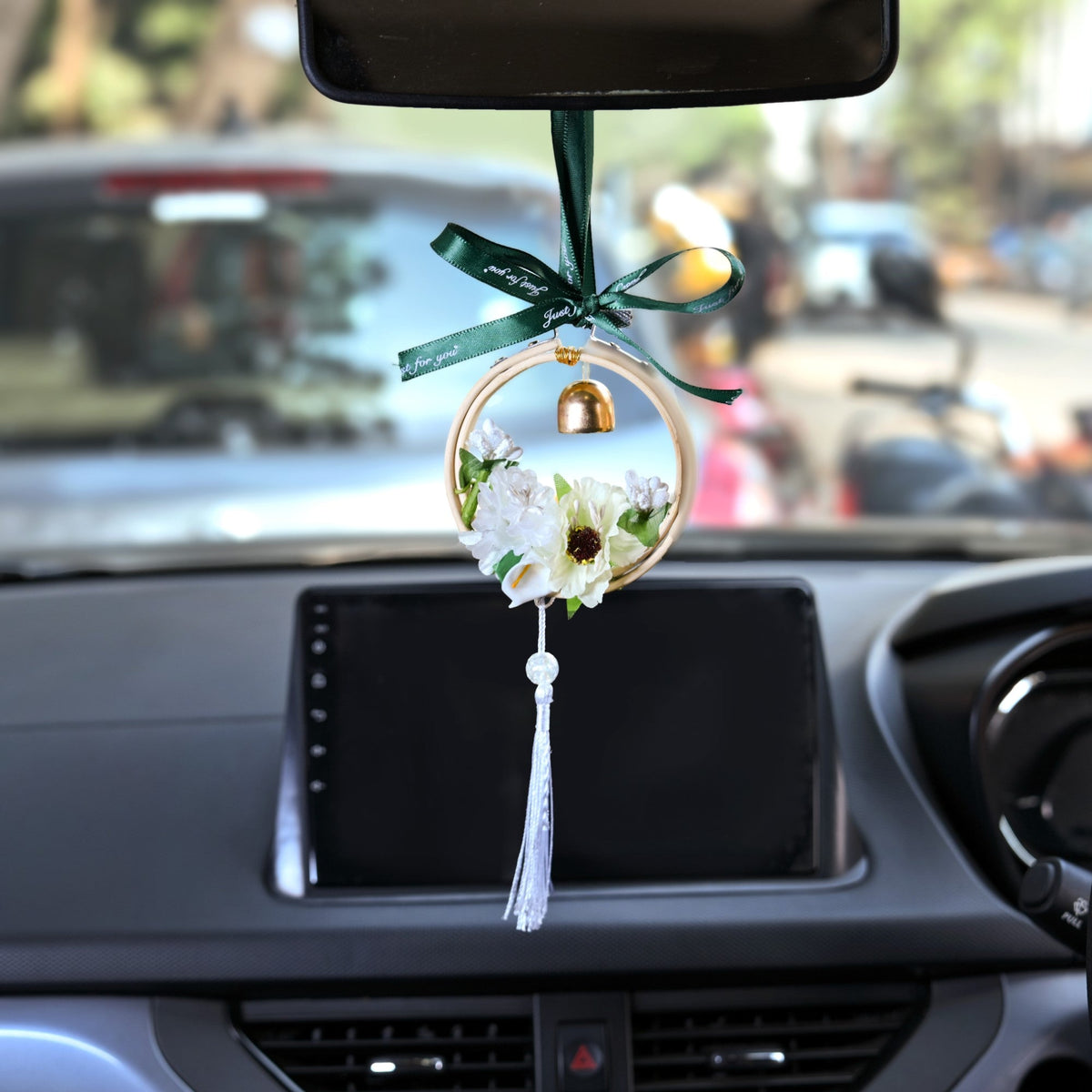 White Blooms DIY Hanging Car Accessory For Mirror Nestasia
