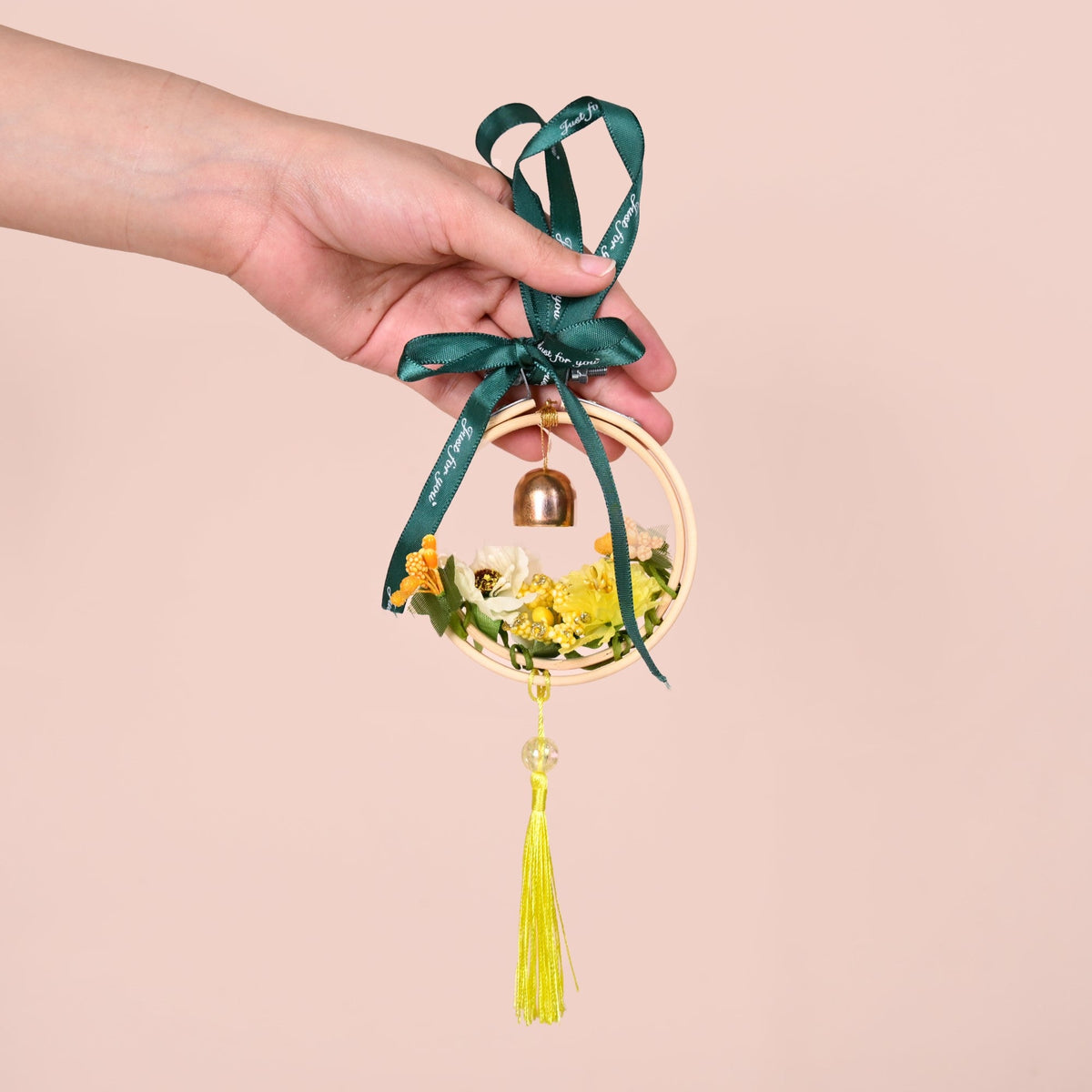 DIY Flower Car Charm For Rearview Mirror Nestasia