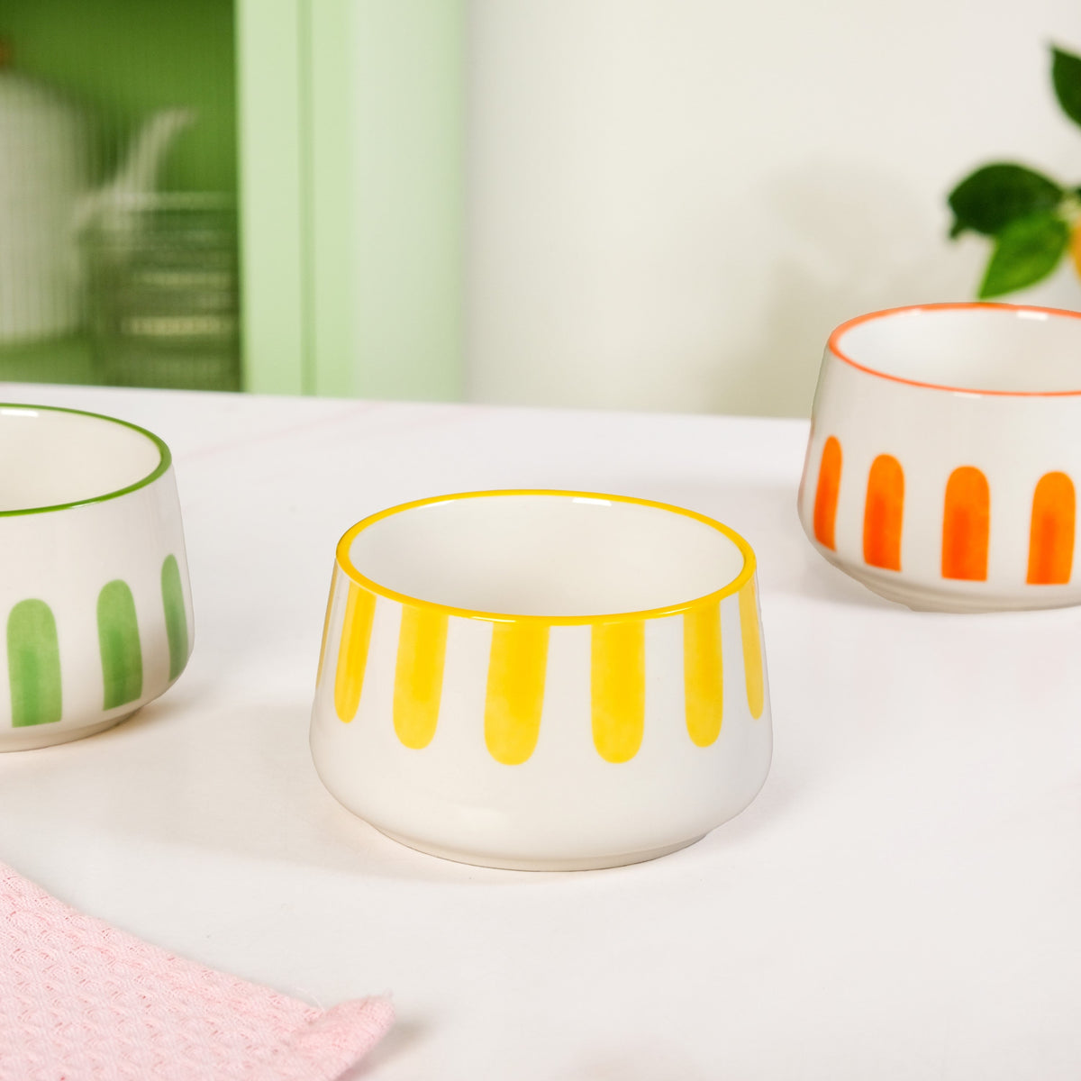 Carnival Stripe Bowls With Tray Set Of 4 Nestasia