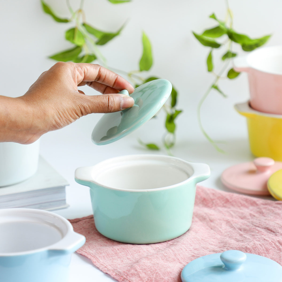 Ceramic Pastel Bowl- Round Nestasia