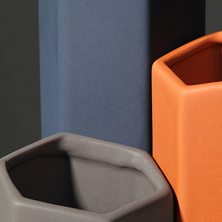 Ceramic Plant Pot Nestasia