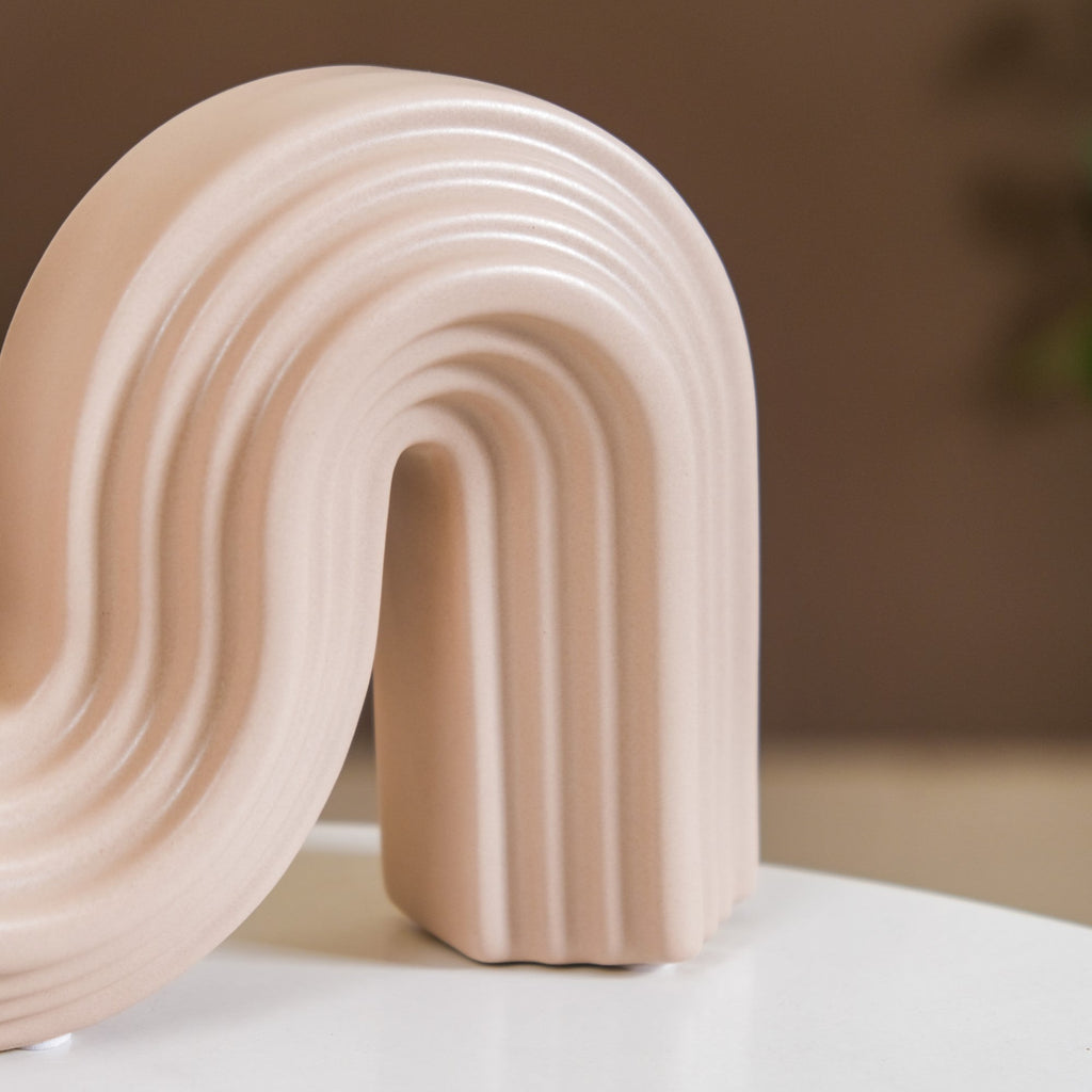 Nordic Wavy Ceramic Vase Beige Nestasia