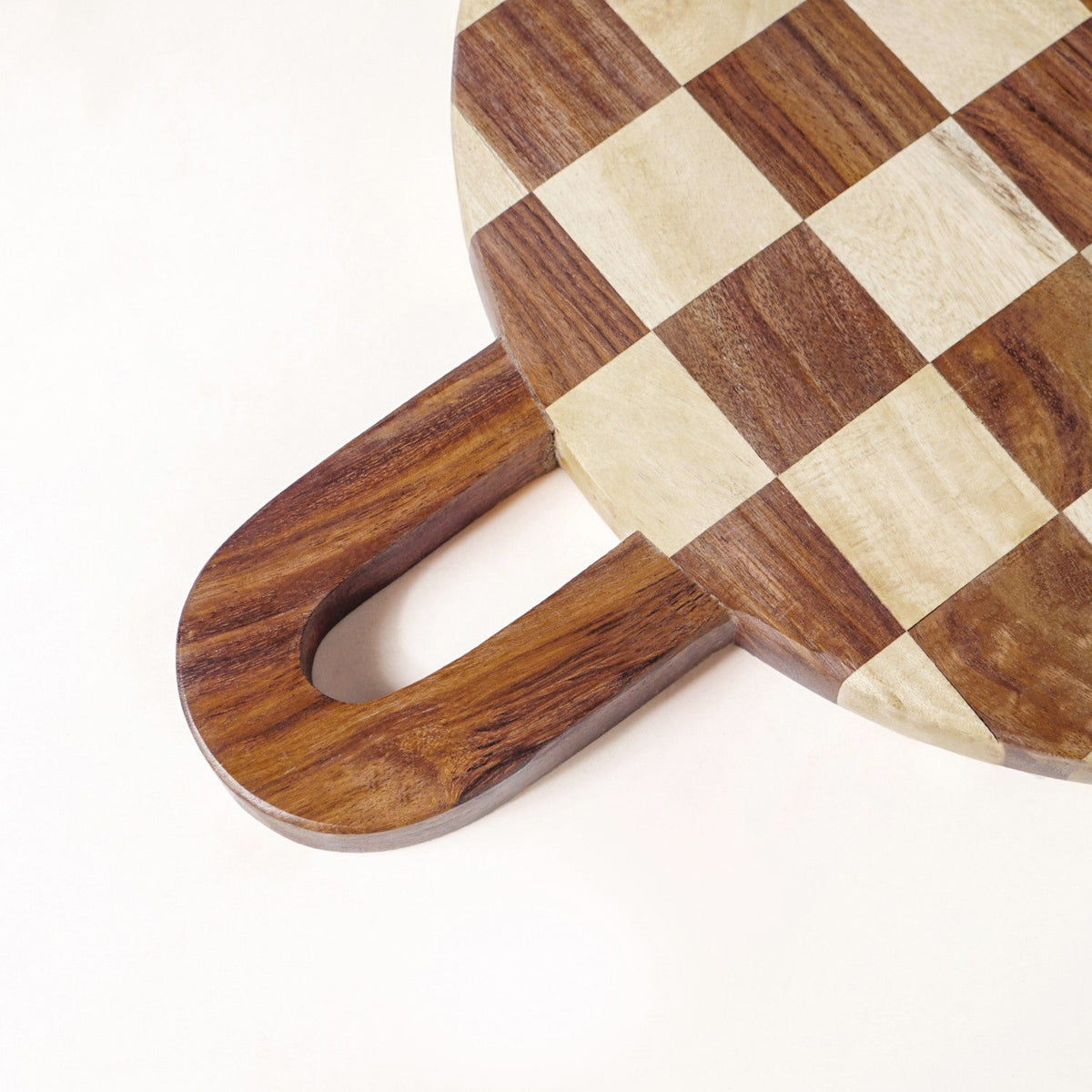 Serve And Slice Atelier Round Checkered Cheese Platter 30cm Nestasia