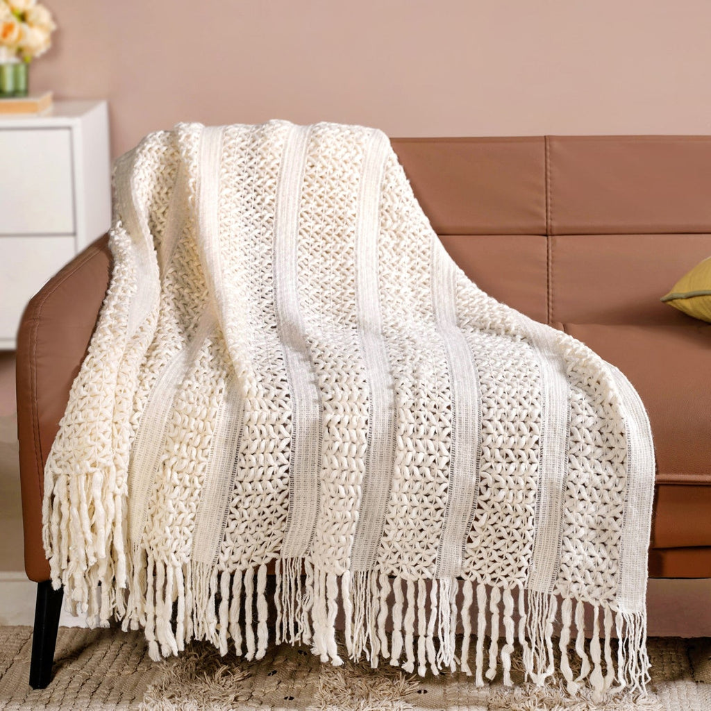 Cloud Nine Throw Blanket White Nestasia