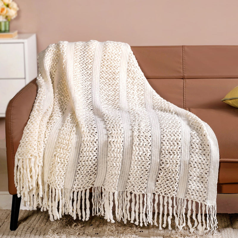 Cloud Nine Throw Blanket White Nestasia