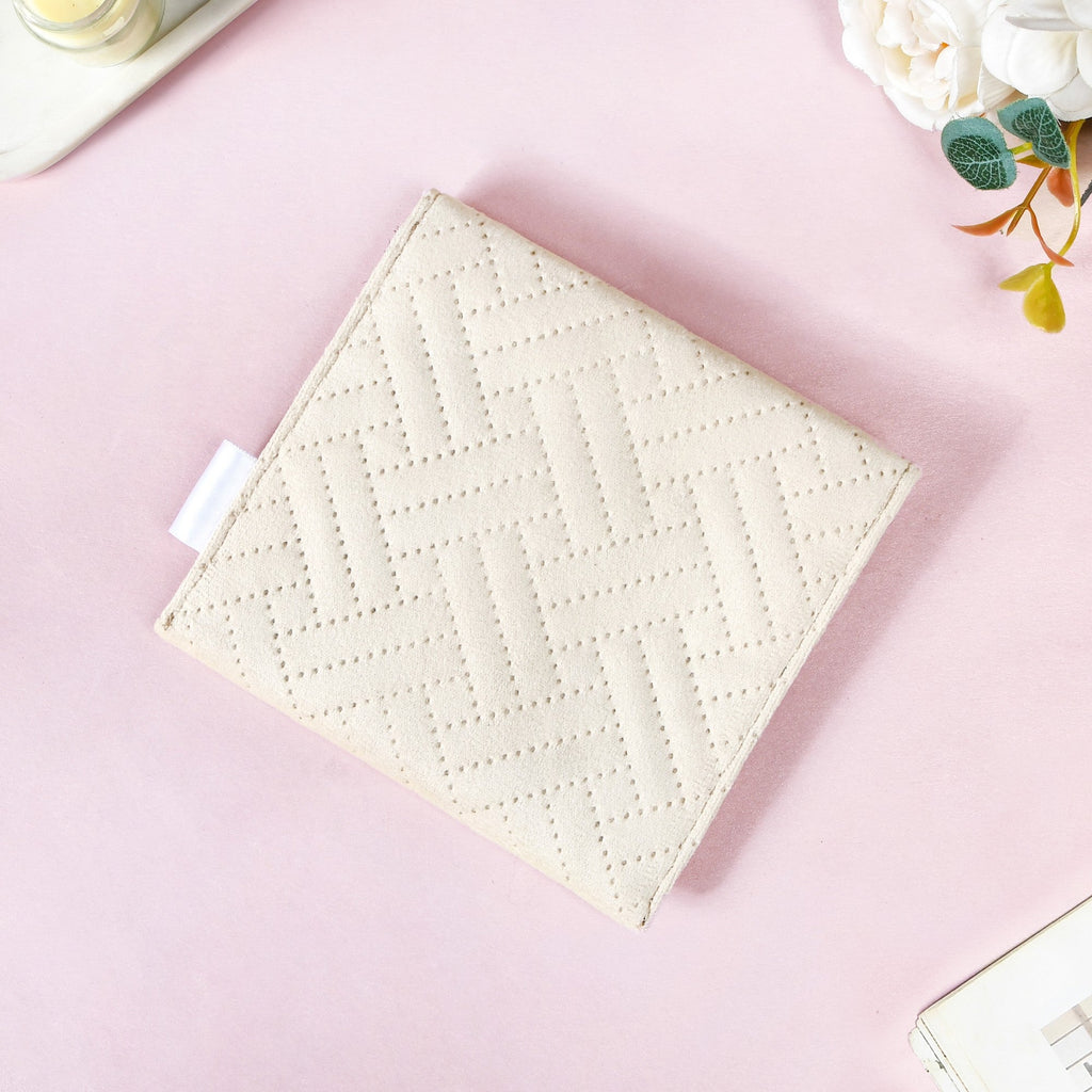 Compact Velvet Sanitary Napkin Pouch Set Of 4 Nestasia