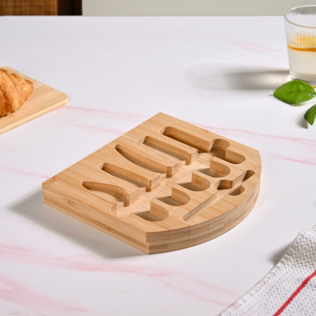Complete Hosting Expandable Charcuterie Set Of 12 Nestasia