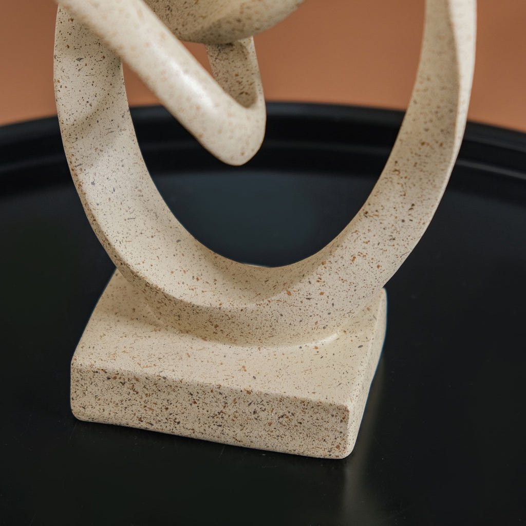 Contemporary Nordic Showpiece Nestasia