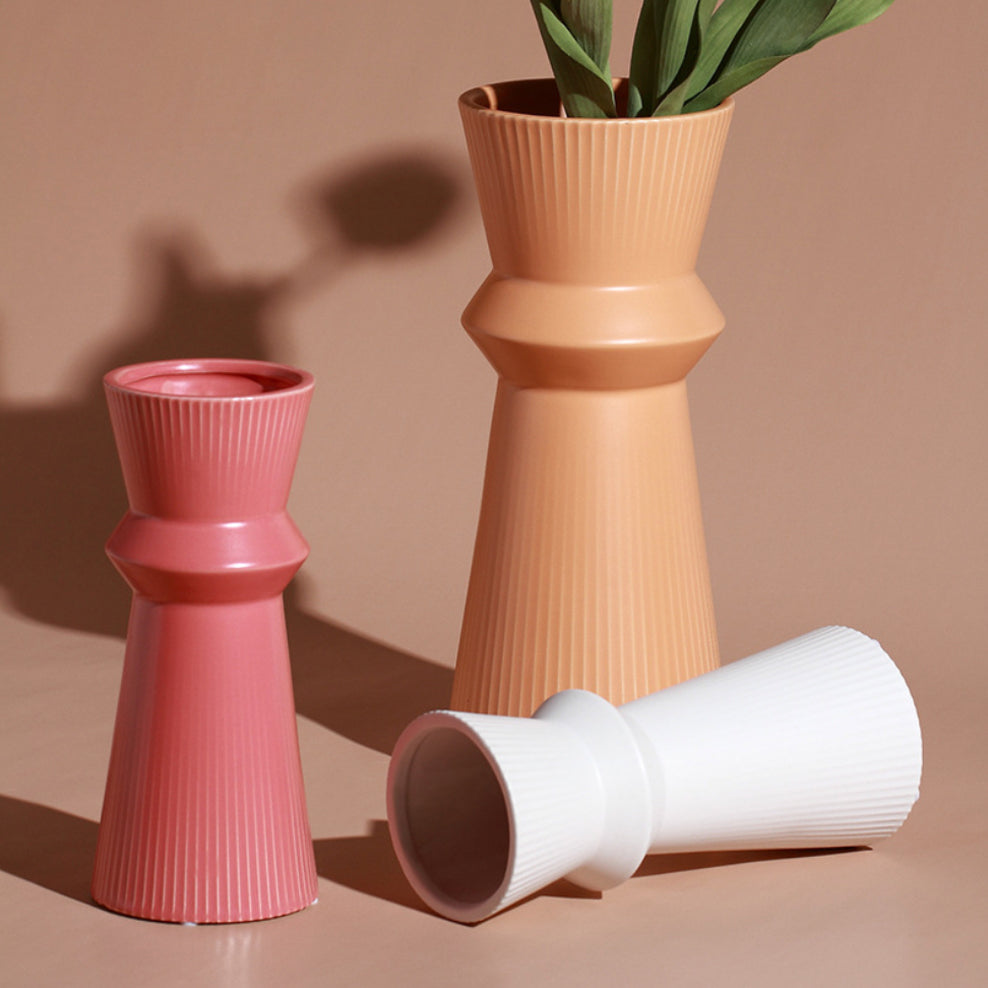Contemporary Vase Nestasia