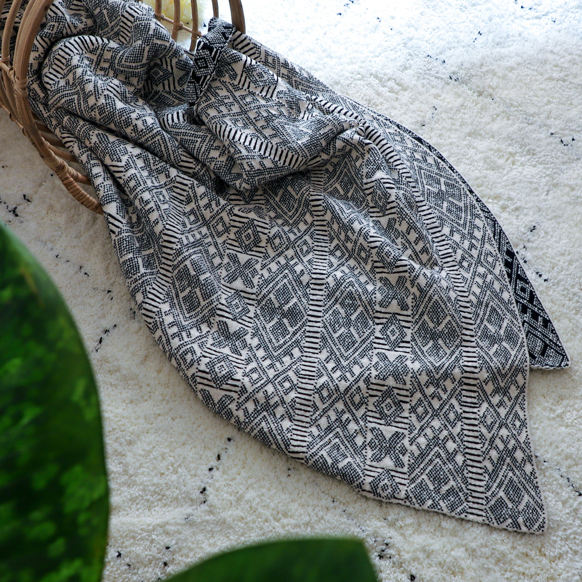 Cotton Throw Patterned Nestasia