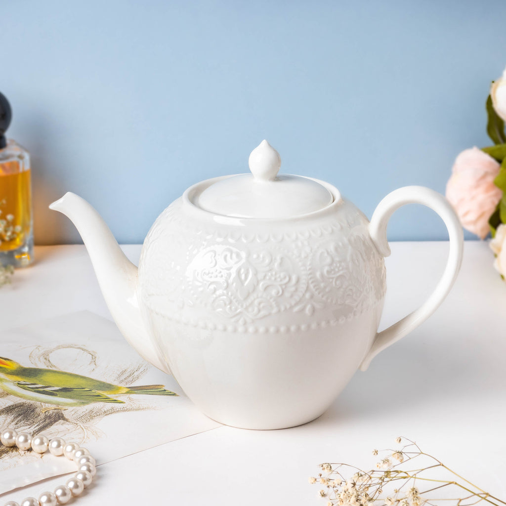 Serena White Truffle Floral Textured Teapot 1000 ml Nestasia