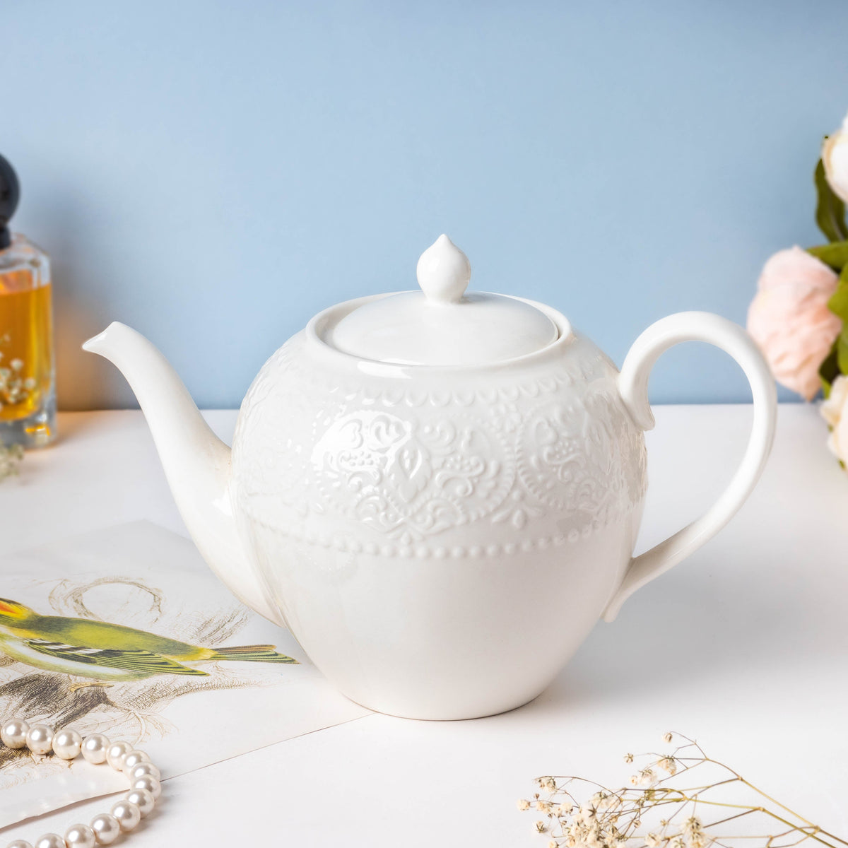 Serena White Truffle Floral Textured Teapot 1000 ml Nestasia