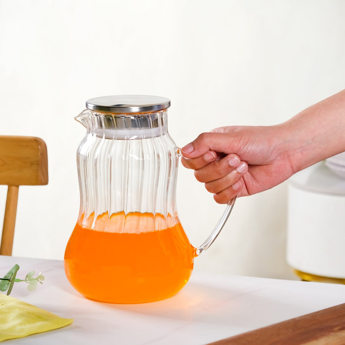 Tall Borosilicate Glass Jug 1950ml Nestasia