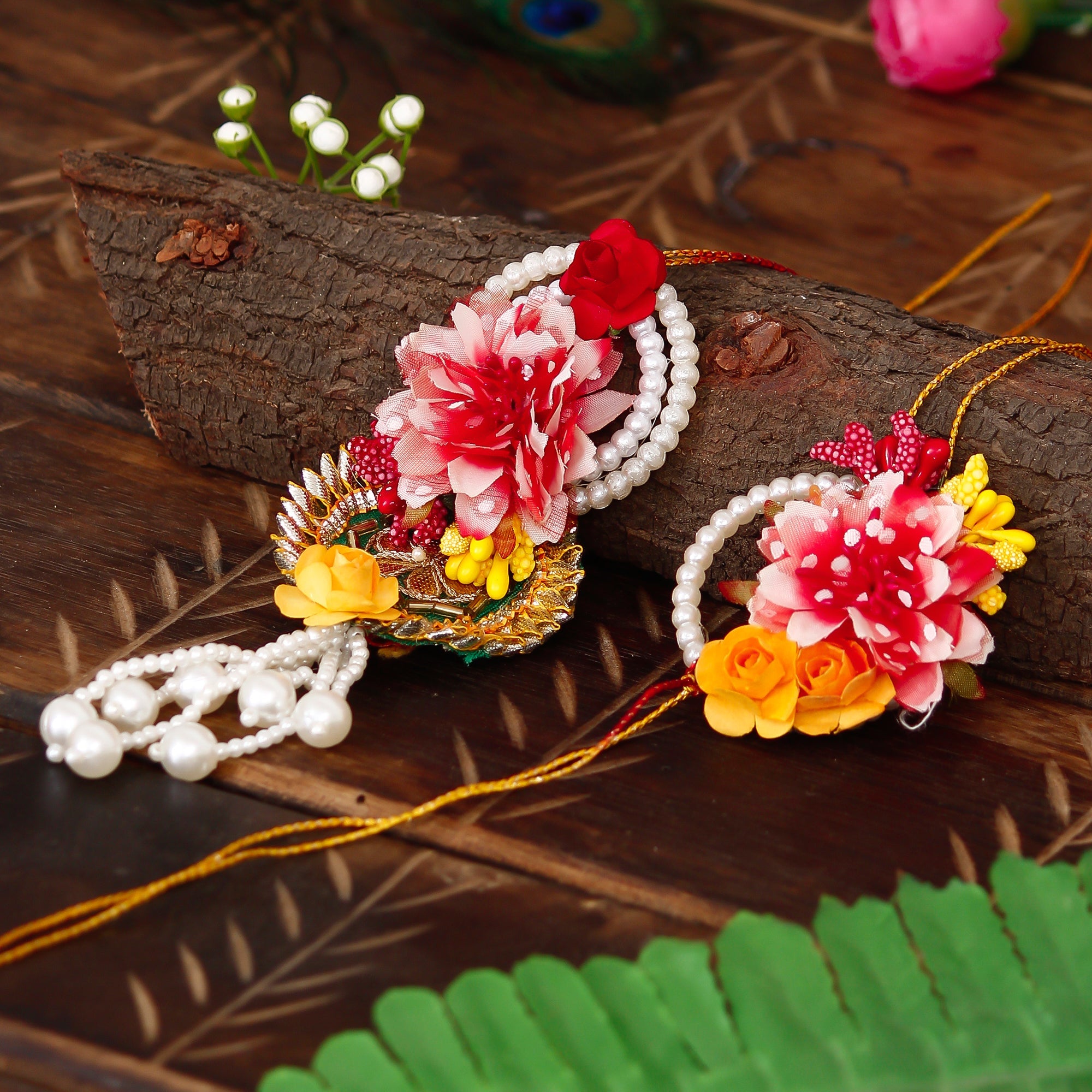 Floral Bhaiya Bhabhi Rakhi and Roli Chawal Pack, Best Wishes Greeting Card Kafalo