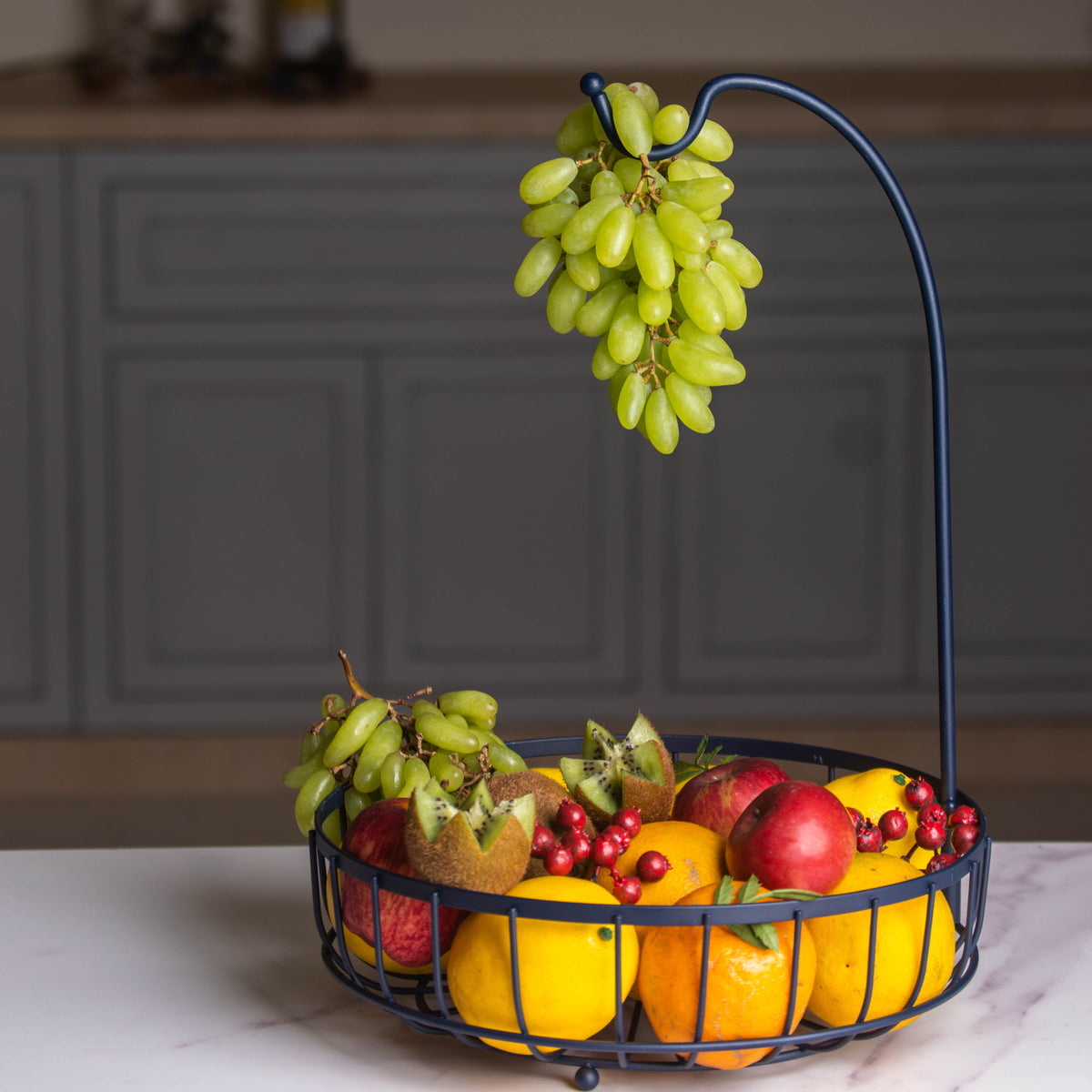 Wire Fruit Holder Basket with Banana Hanger Nestasia