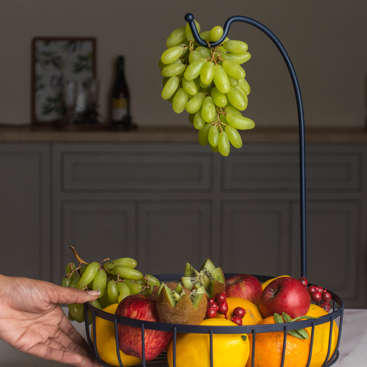 Wire Fruit Holder Basket with Banana Hanger Nestasia