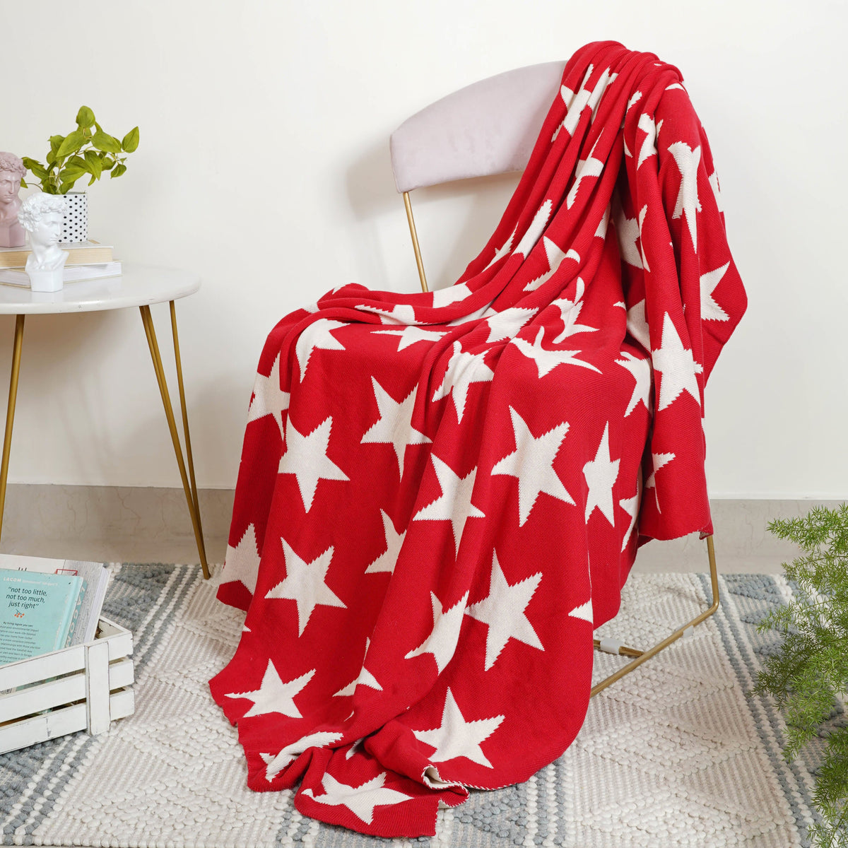 Red Star Throw Nestasia
