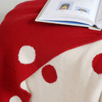 Red Throw Nestasia