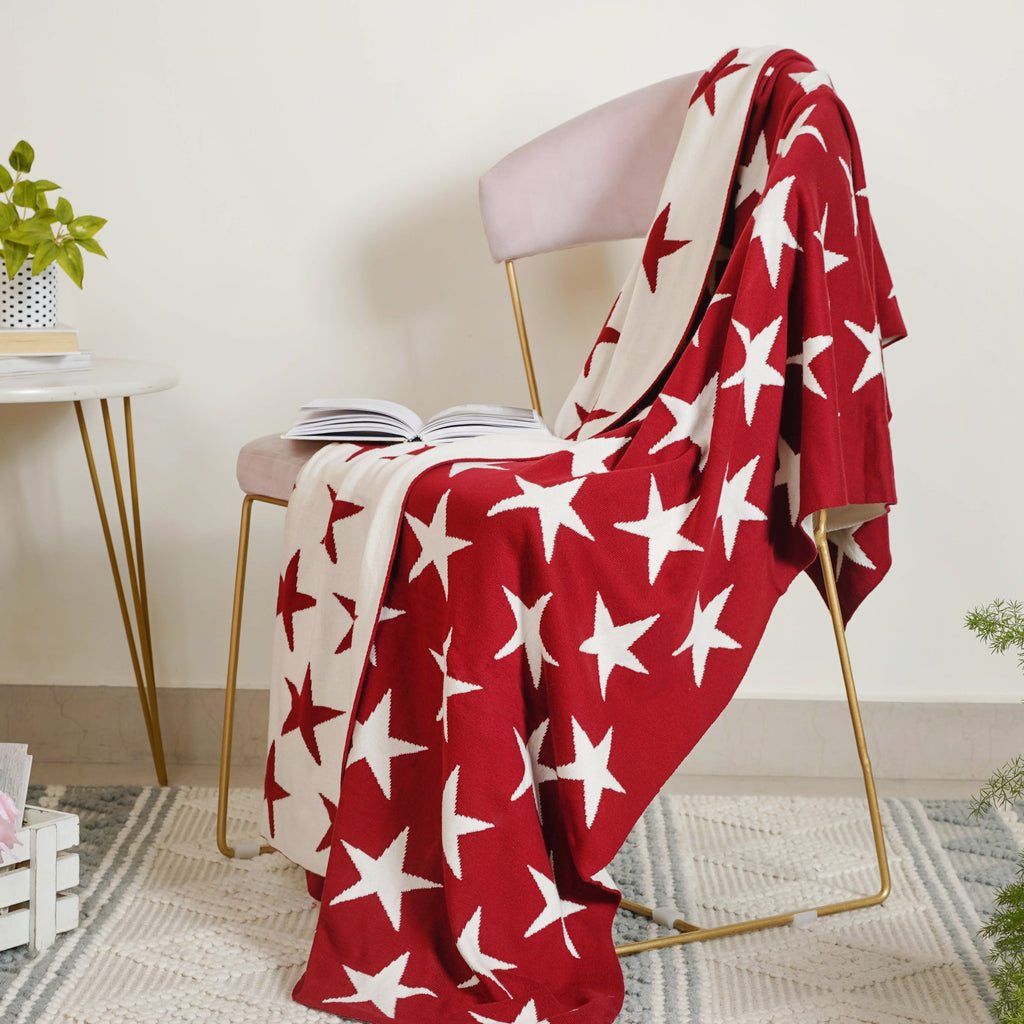Maroon Star Throw Nestasia