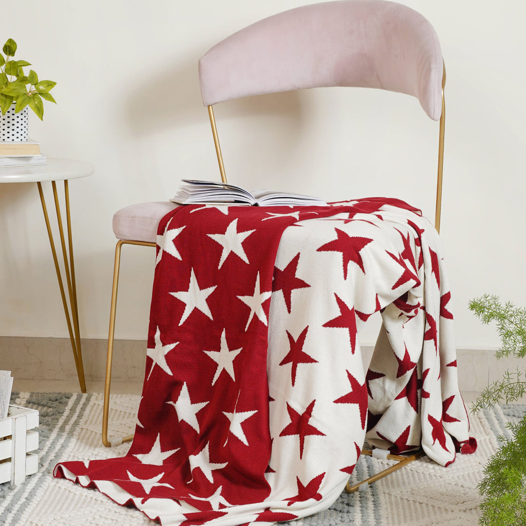 Maroon Star Throw Nestasia