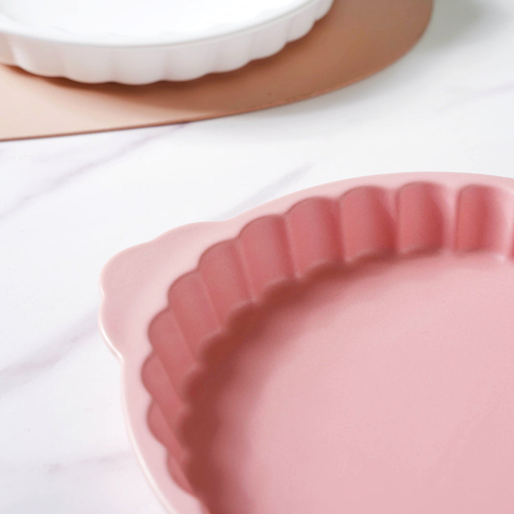 Very Berry Pink Baking Tray 10 Inch Nestasia