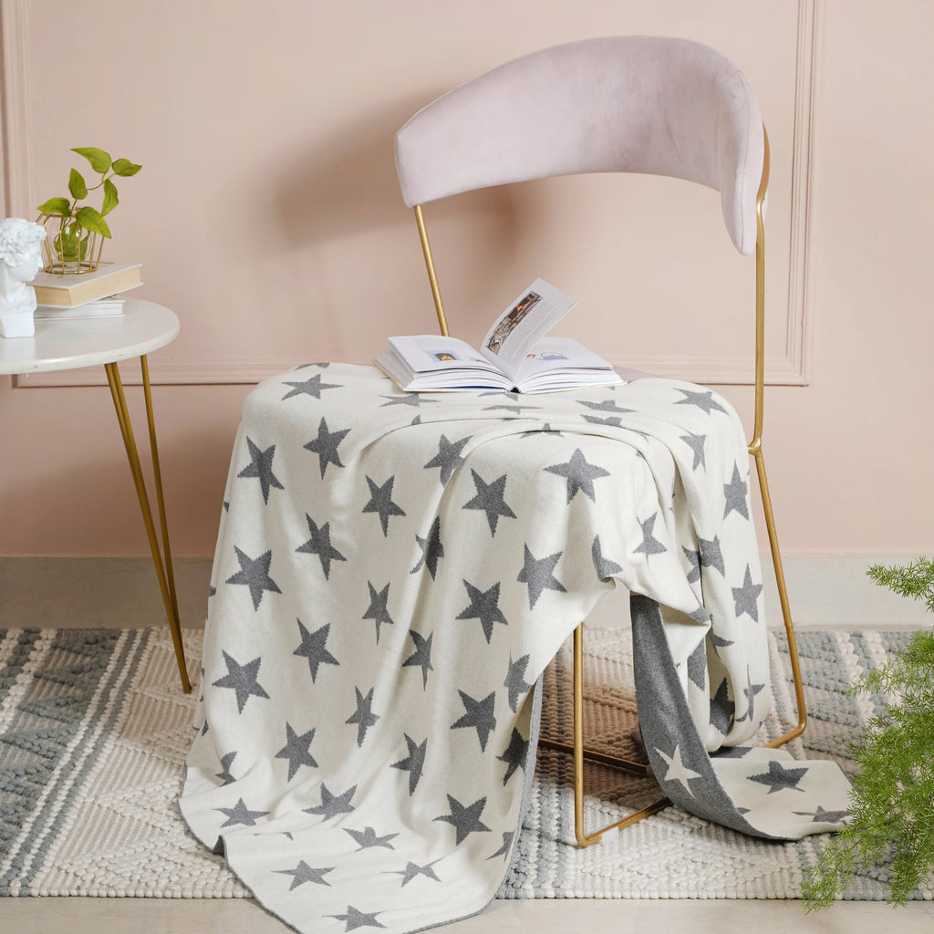 Soft Fuzzy Blanket Nestasia