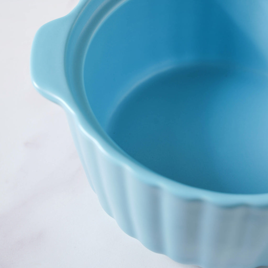 Bliss Blue Scalloped Pot With Lid 8 Inch Nestasia