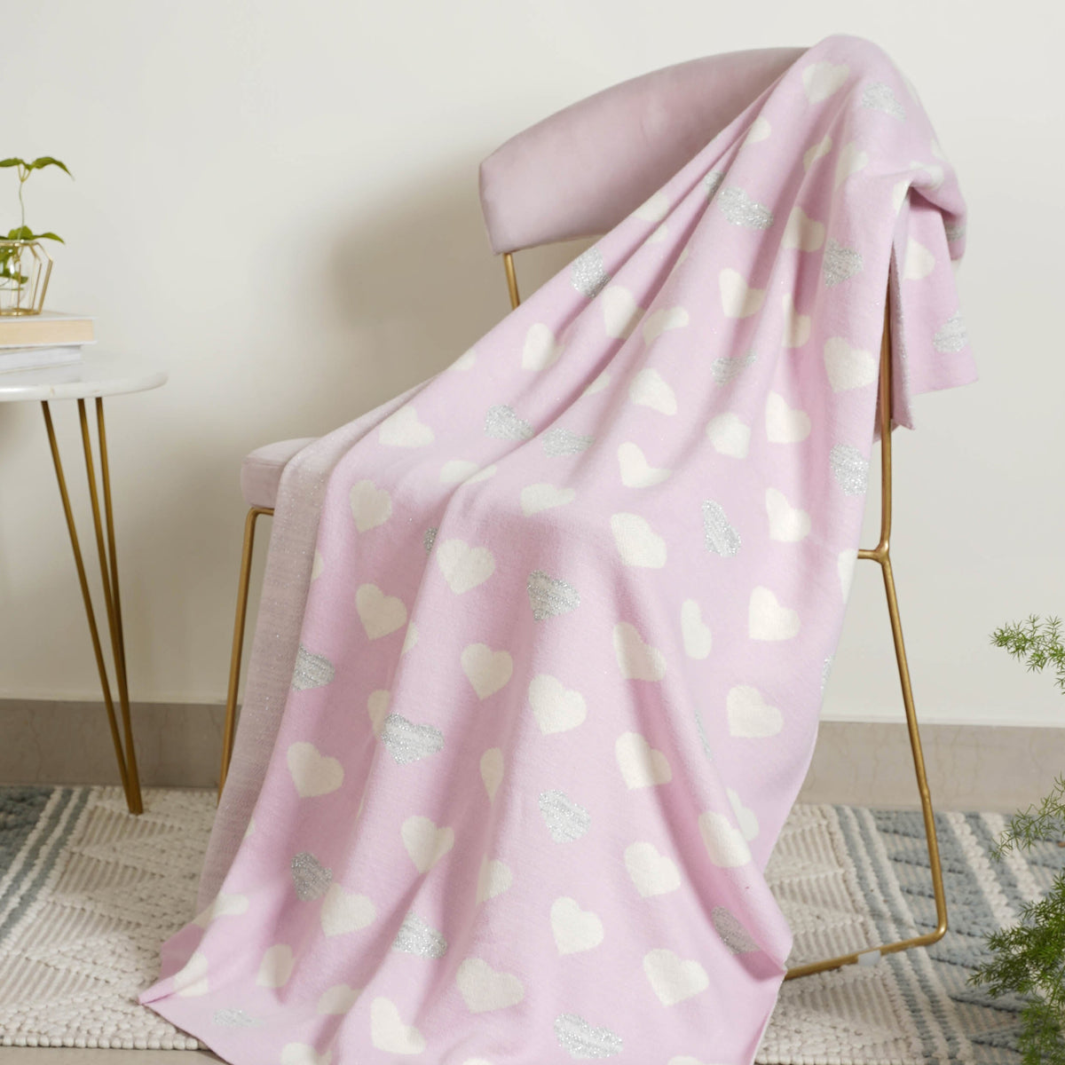 Pink Throw Nestasia