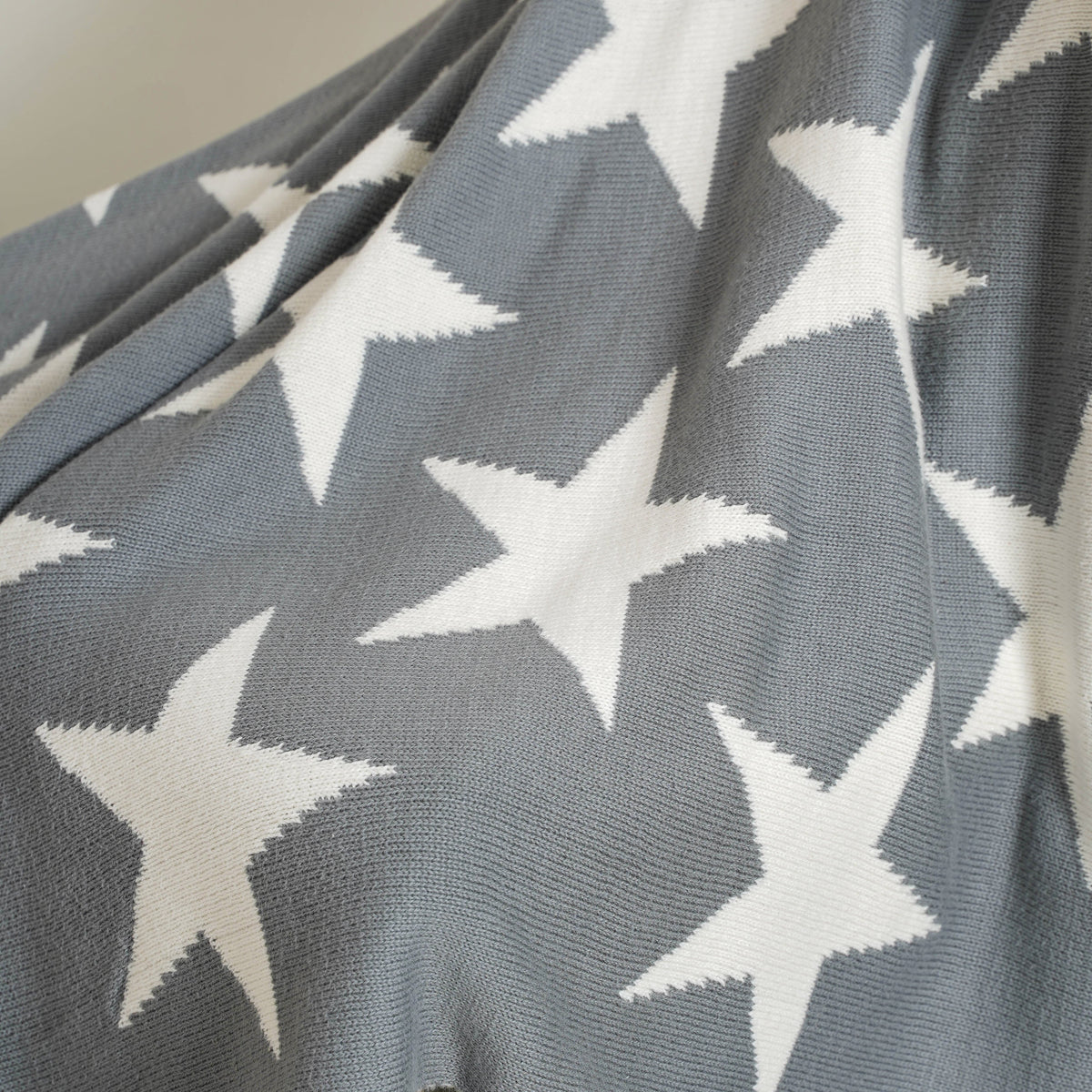 Grey Star Throw Nestasia
