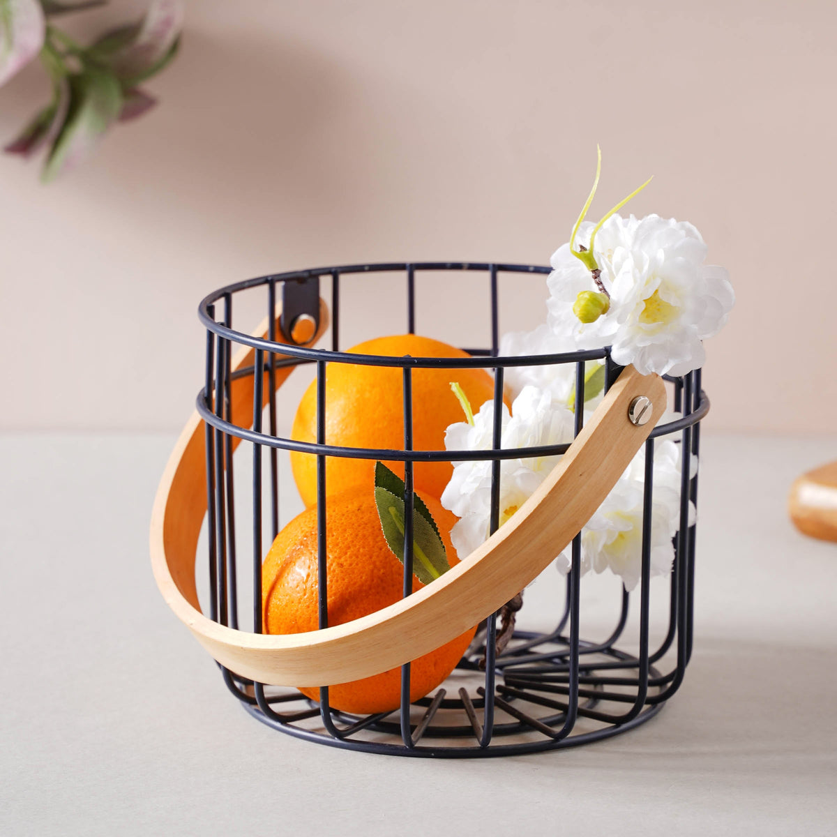 Metal Fruit Basket- Small Nestasia