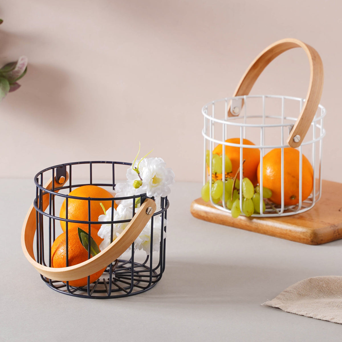 Metal Fruit Basket- Small Nestasia