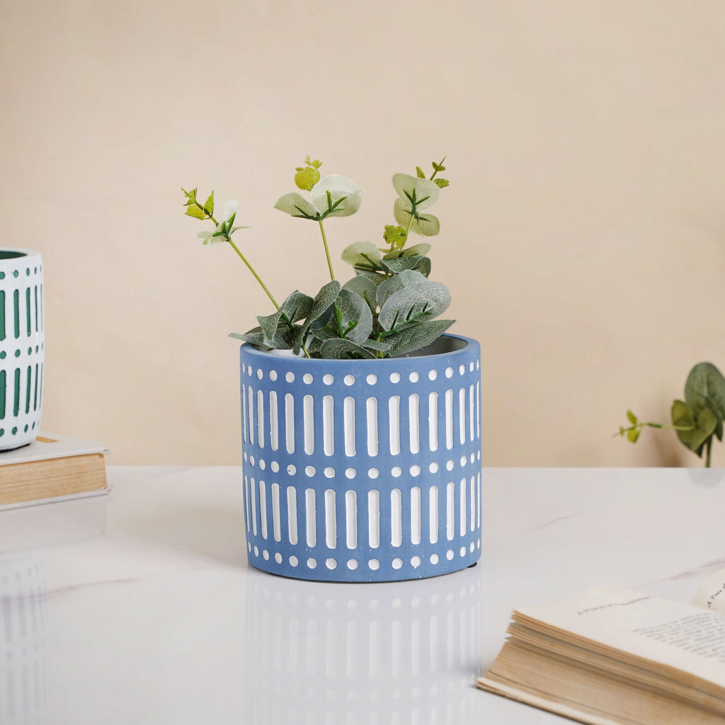 Blue Linear Sculpted Pot Nestasia