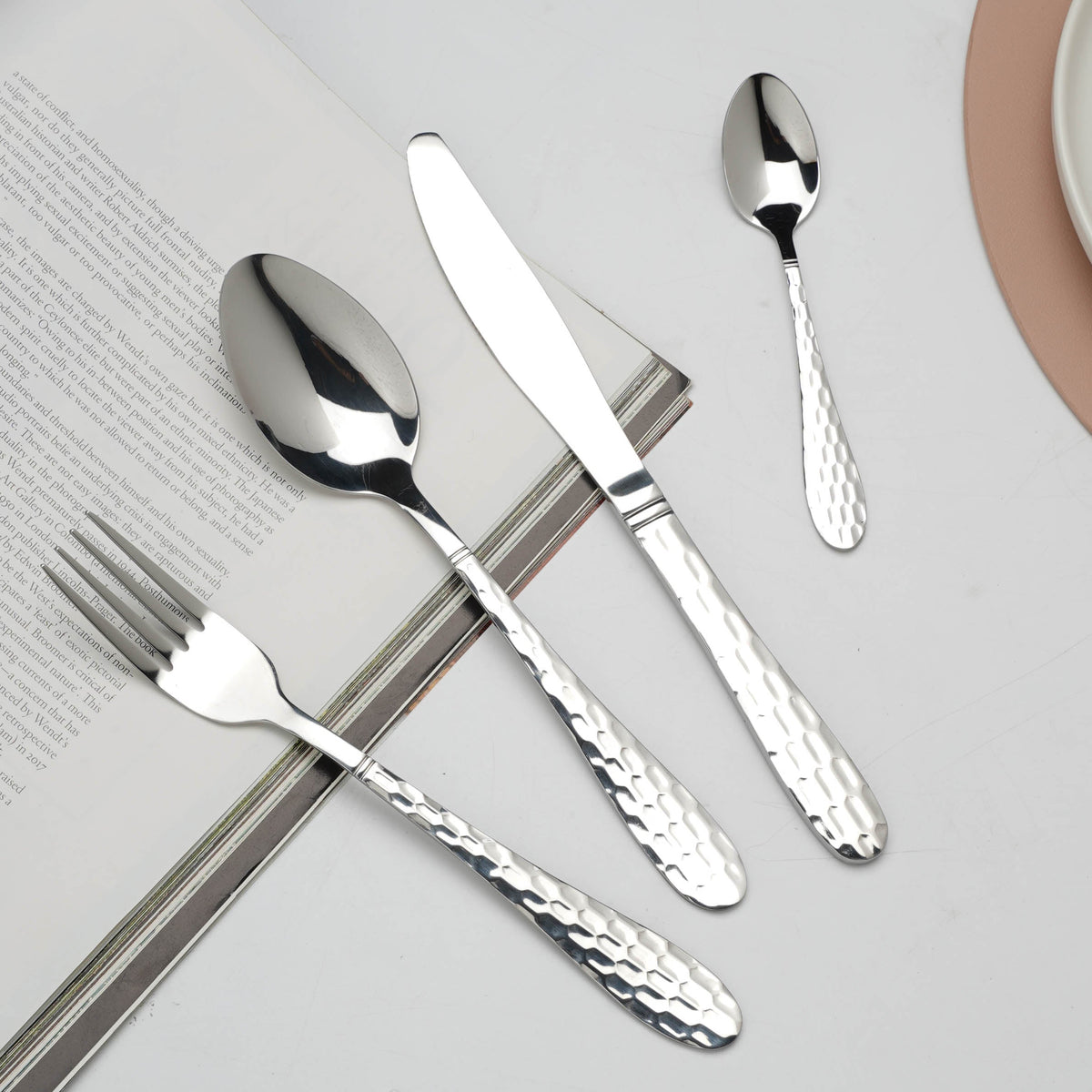 Flatware Set Nestasia